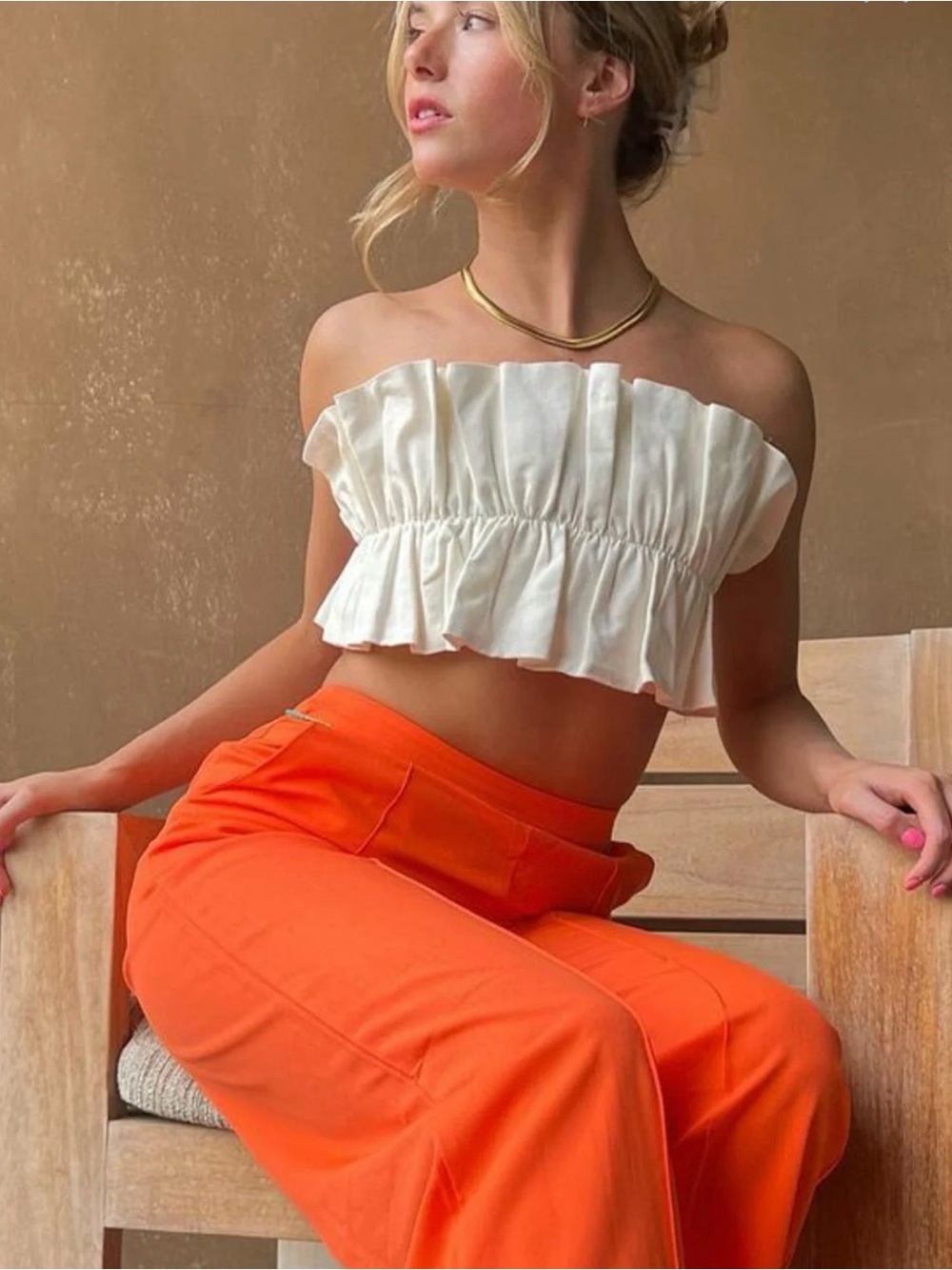 Selfie Leslie Off-Shoulder Ruffle Crop Top in Cream
